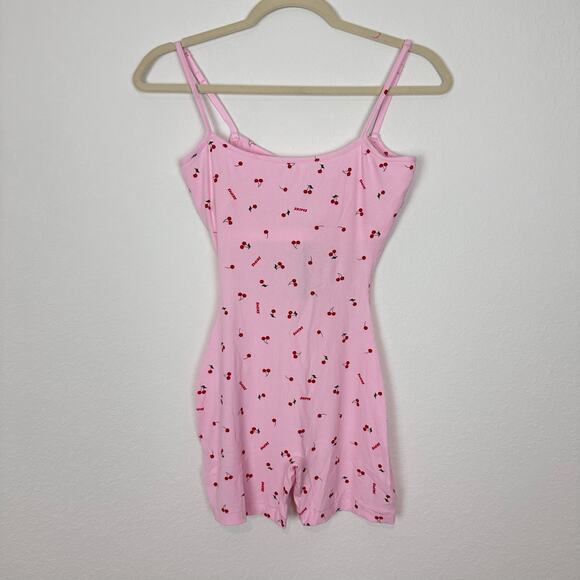 RARE NWT SKIMS SOFT LOUNGE SCOOP ONESIE IN CHERRY BLOSSOM PRINT SIZE XS - Picture 5 of 9